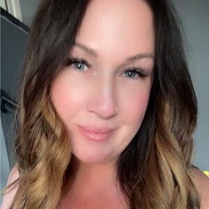 Meet your Posher, Kristen